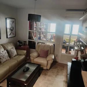 https://en-el-centro-de-cadiz-con-garaje-incluido.hotelsincadiz.net